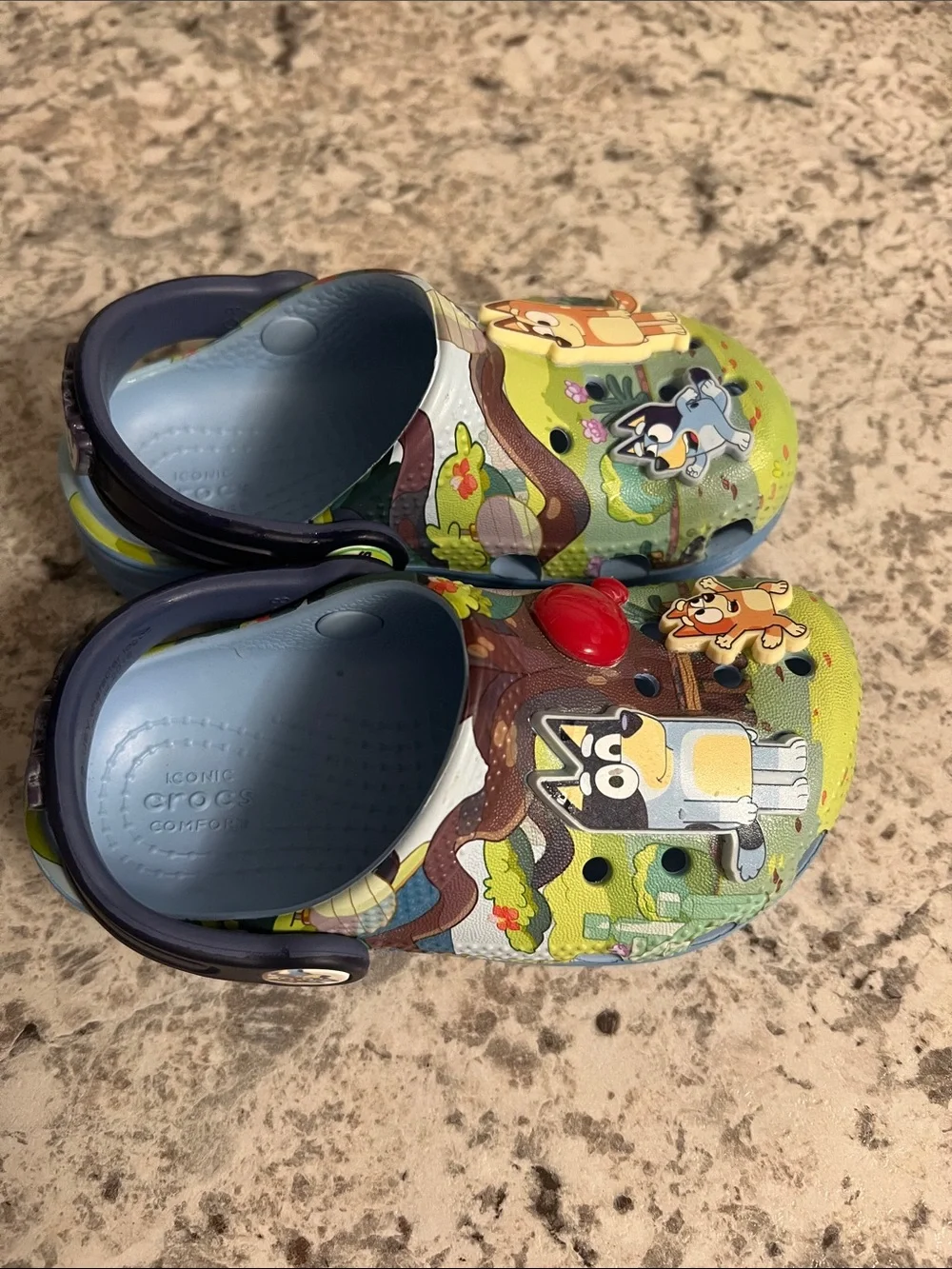 CROCS Kids Green Bluey-Themed Clog Shoes